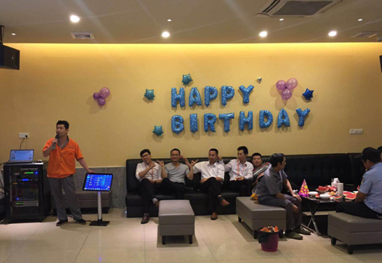 廣源員工生日會(huì)，We are family